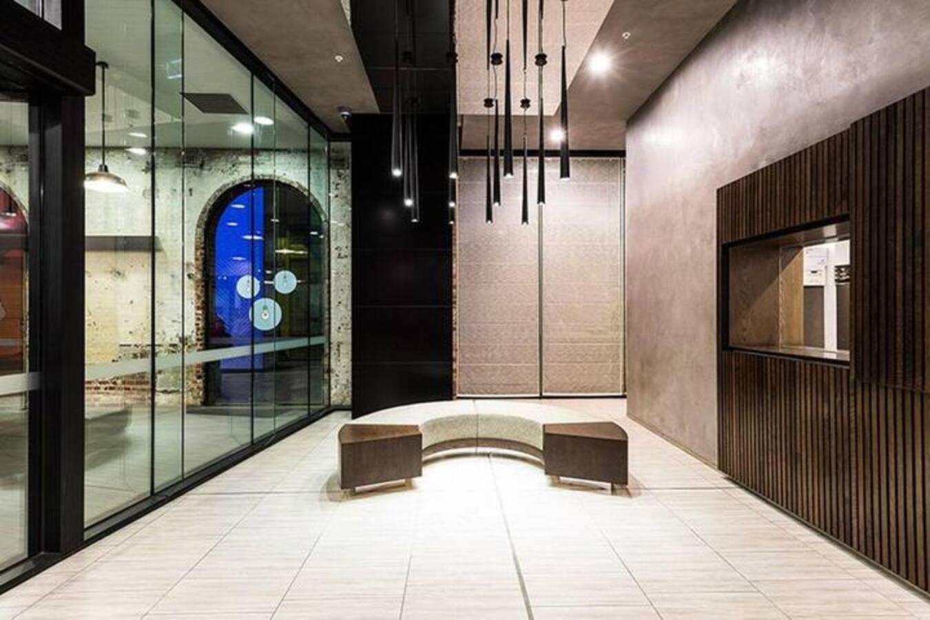 Wow Apartment On Spencer Melbourne Dış mekan fotoğraf